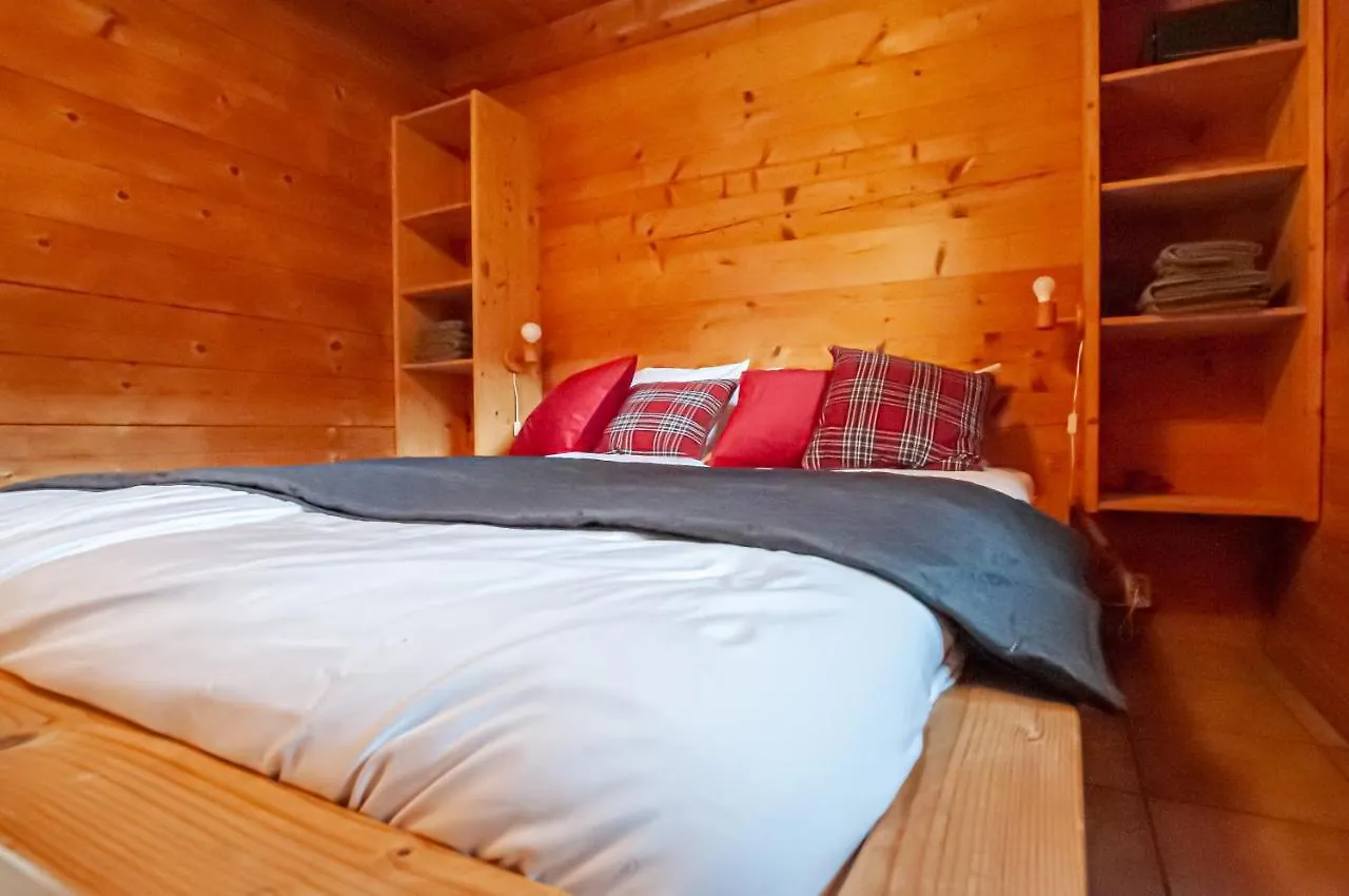 Ruhige Chalets Mit Seeblick In Zentraler Lage Schliersee Germany