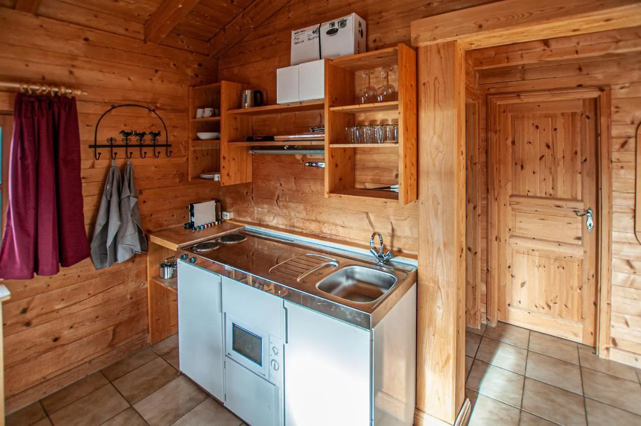 Ruhige Chalets Mit Seeblick In Zentraler Lage Schliersee
