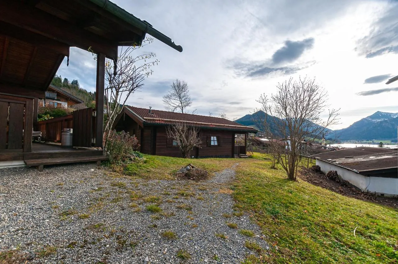 Ruhige Chalets Mit Seeblick In Zentraler Lage Schliersee